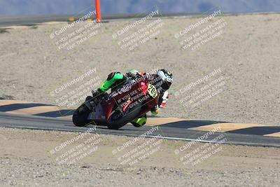 media/Oct-05-2025-CVMA (Sun) [[beeef4f201]]/Race 15-Amateur Formula Middleweight/